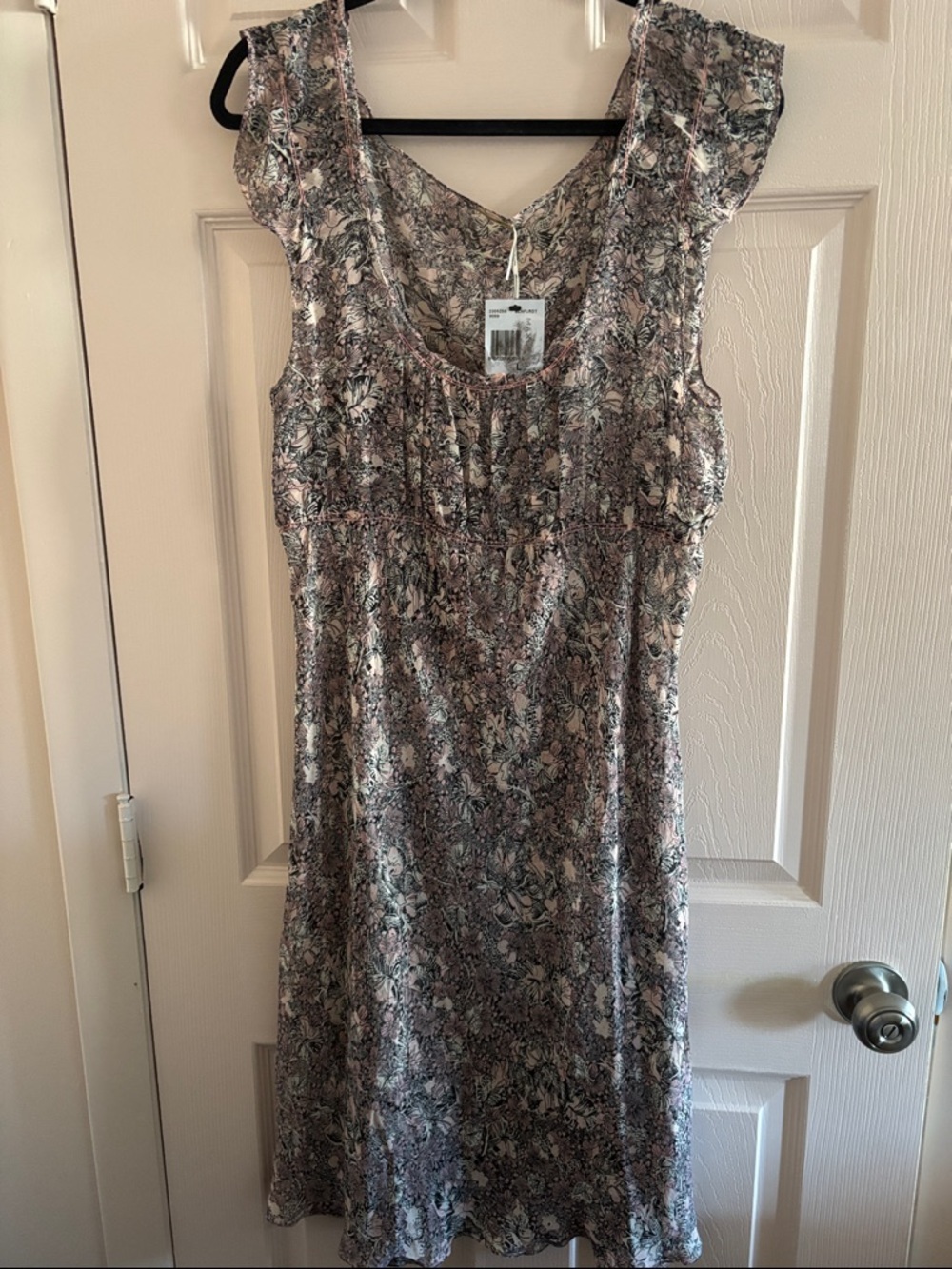 Floral Scoop-Neck Midi Dress in Pink and Gray
